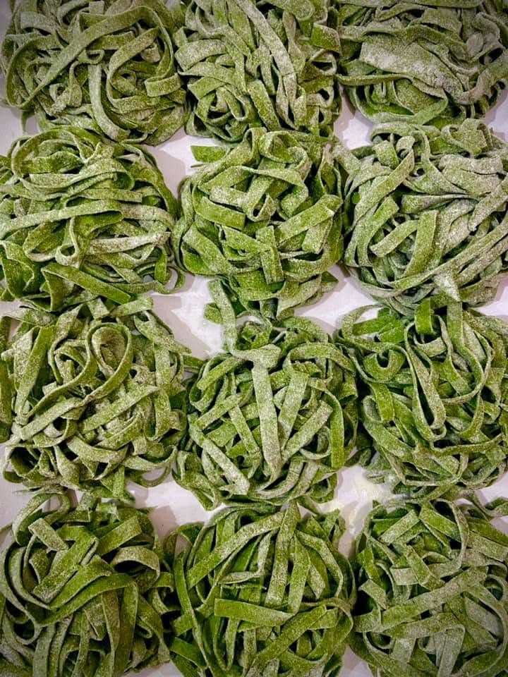 Tagliatelle verdi fatte a mano